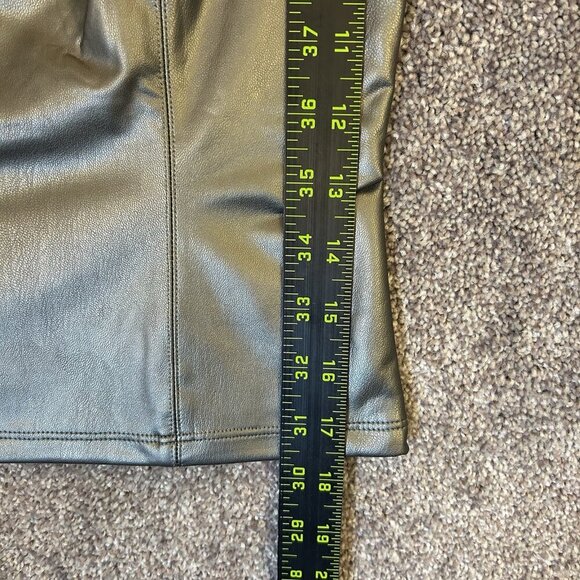 Express Womens Body Contour Metallic Faux Leather Cropped Cami XS NWT $54 - Picture 11 of 16